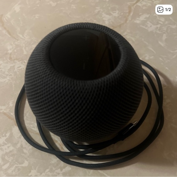 Apple homepod - Picture 1 of 2